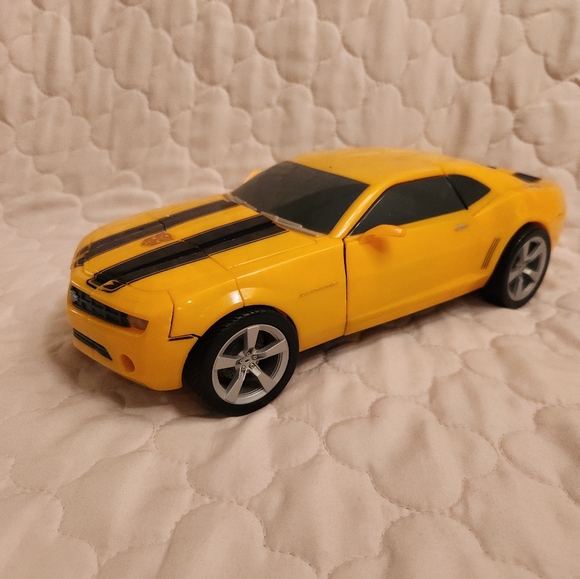 2009 Transformers Revenge Of The Fallen Ultimate Bumble Bee Bumblebee 13” Camaro - Picture 1 of 15